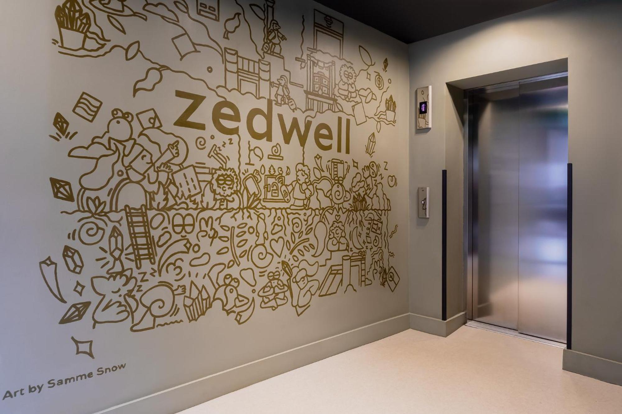 Zedwell Underground Hotel Tottenham Court Rd Londra Esterno foto